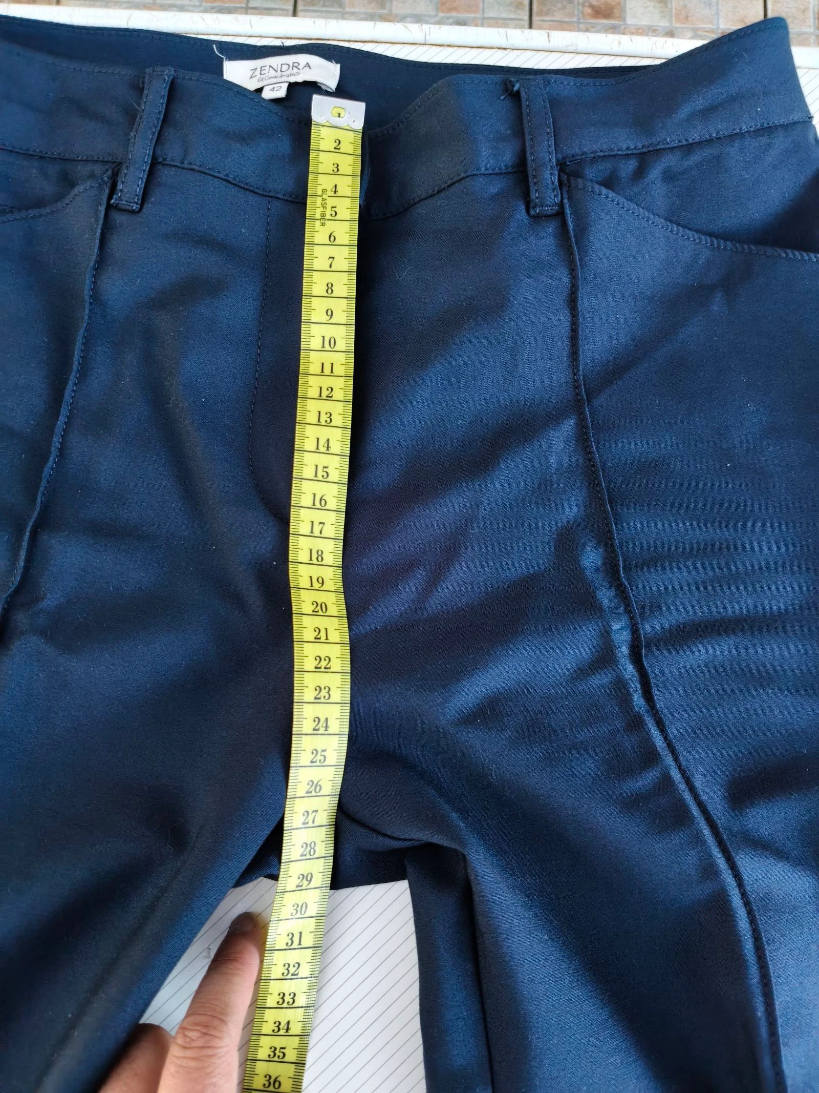 Pantalón azul marino Zendra El Corte Inglés t.42 – photo 9